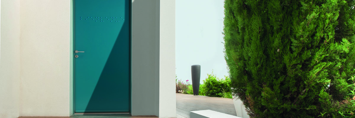 Savoir comment rénover une porte d'intérieur